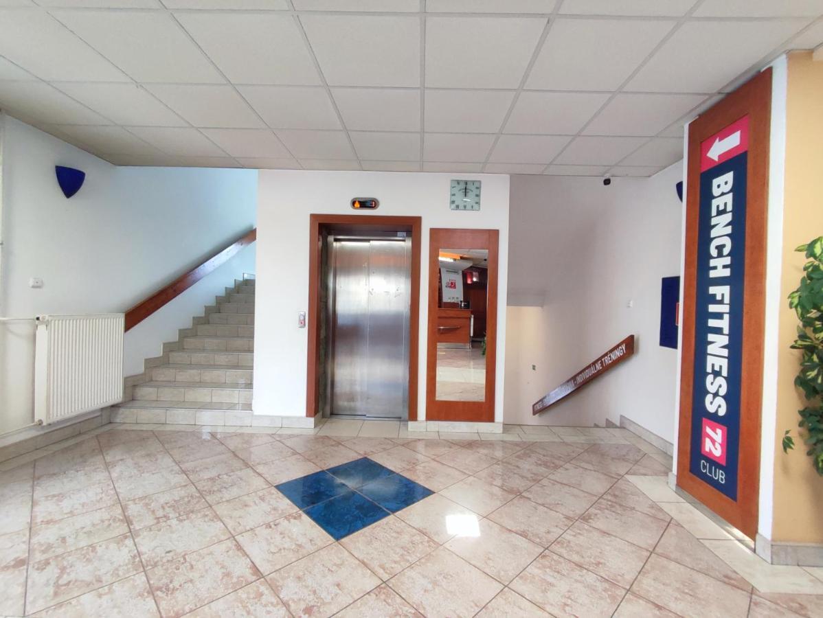 Hotel Jurki Dom Bratislava Exteriör bild